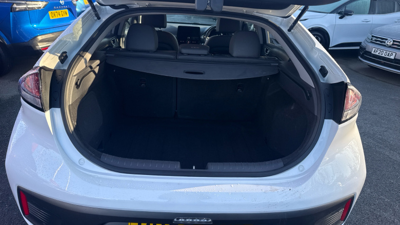 Hyundai IONIQ 1.6 GDi Hybrid Premium SE 5dr DCT Hybrid Hatchback